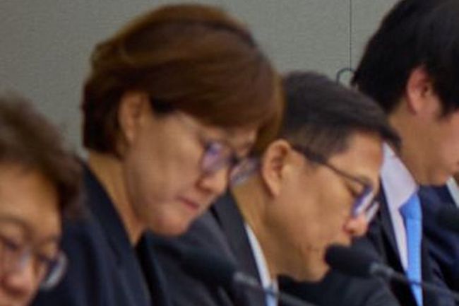 더불어민주당은 21일 국민의힘 박정훈 국회의원이 김현지 대통령실 제1부속실장에 대해 허위사실을 공표해 명예를 훼손했다며 서울경찰청에 고발장을 접수했다.