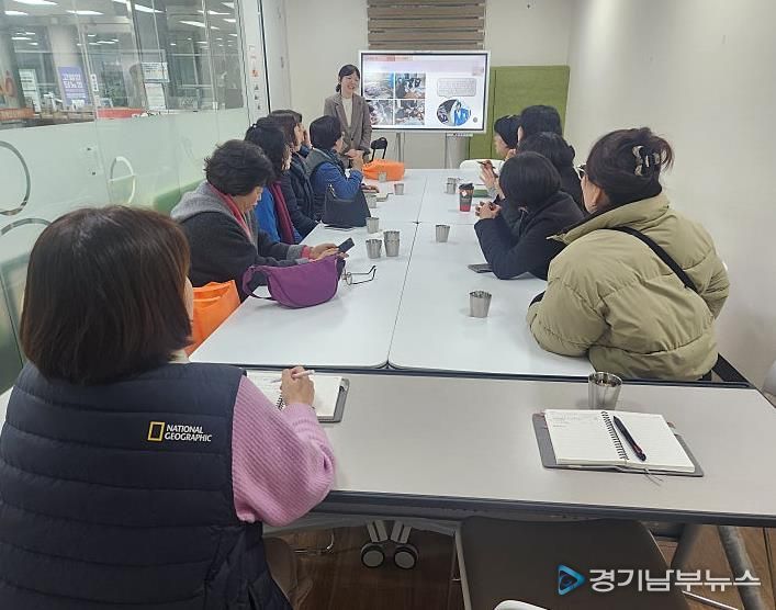 안성시치매안심센터, 치매 이웃 곁을 지킨 중앙어머니 자율방범대 치매안심리더 간담회 개최