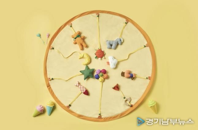 셋째 자녀 이상 출산 가정에 제공하는 ‘다복꾸러미’ 중 플레이매트