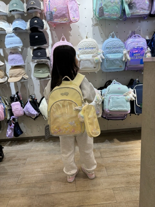 드림스타트 초등학교 입학선물로 가방 지원 사진